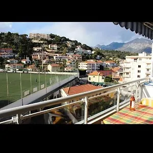 Studio Mer Montagne Roccabruna